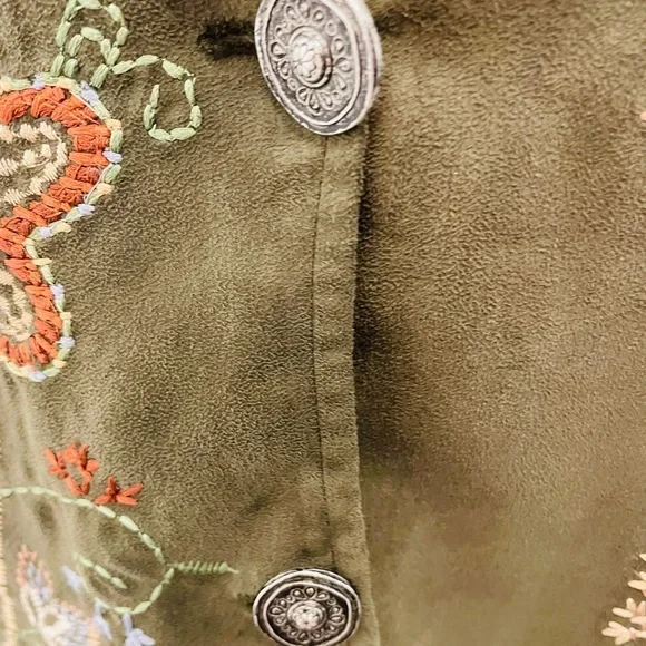 Parsley & Sage Olive Green Embroidered Floral Jacket - Picture 7 of 11